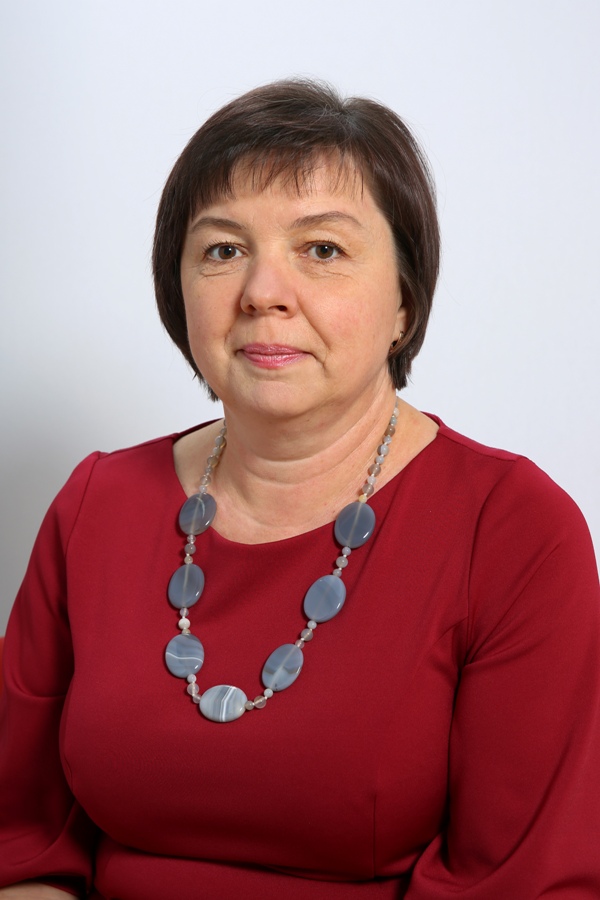 Кряталова Оксана Романовна.