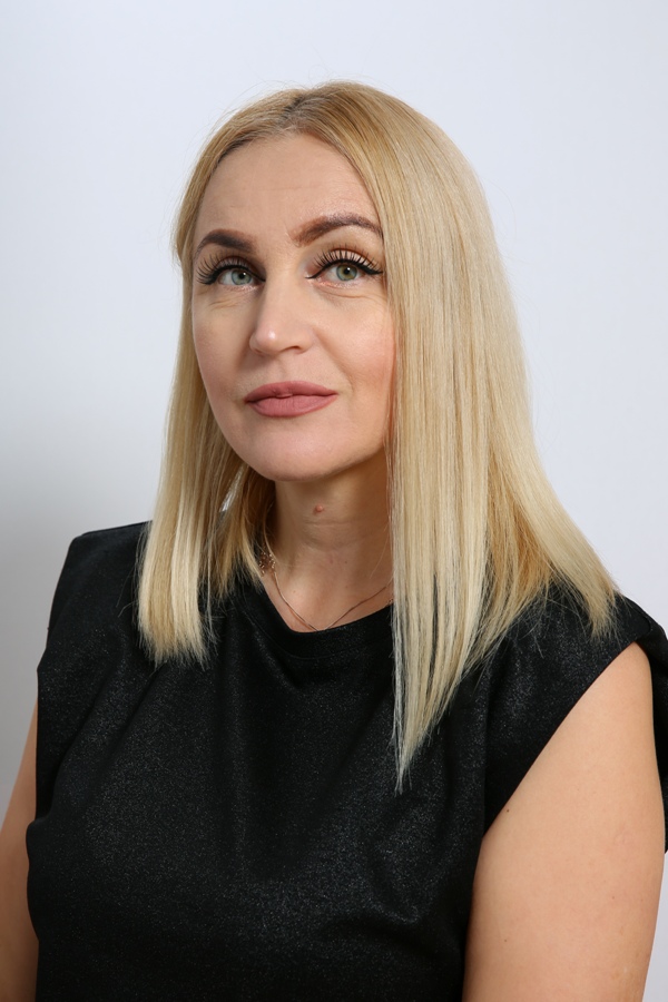 Шумова Елена Николаевна.